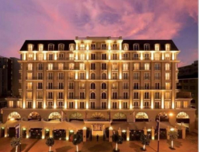 Cape Royale 2 Bedroom Luxury Apartment with Views